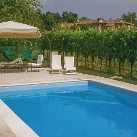 Casa Verduzzo Daire *